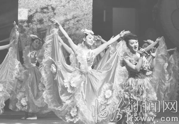 隰縣:“梨鄉(xiāng)飛歌”贊家鄉(xiāng)