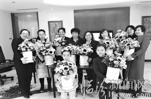 中行臨汾分行:花之物語拉近客戶距離